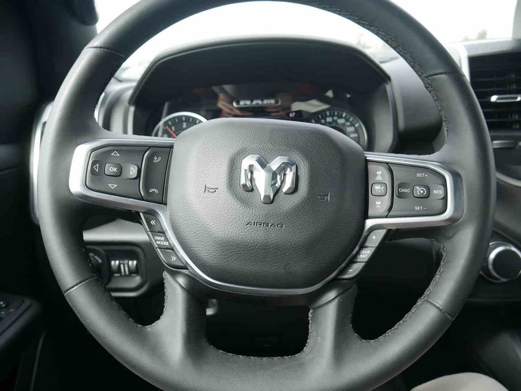 Used 2025 RAM 1500 Big Horn image 40