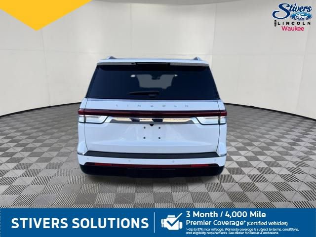 Used 2023 Lincoln Navigator Reserve image 9