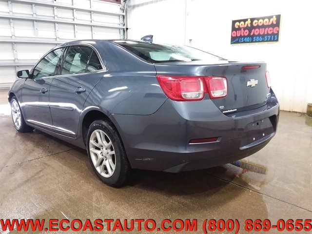 Used 2015 Chevrolet Malibu LT w/ Power Convenience Package FWD image 6