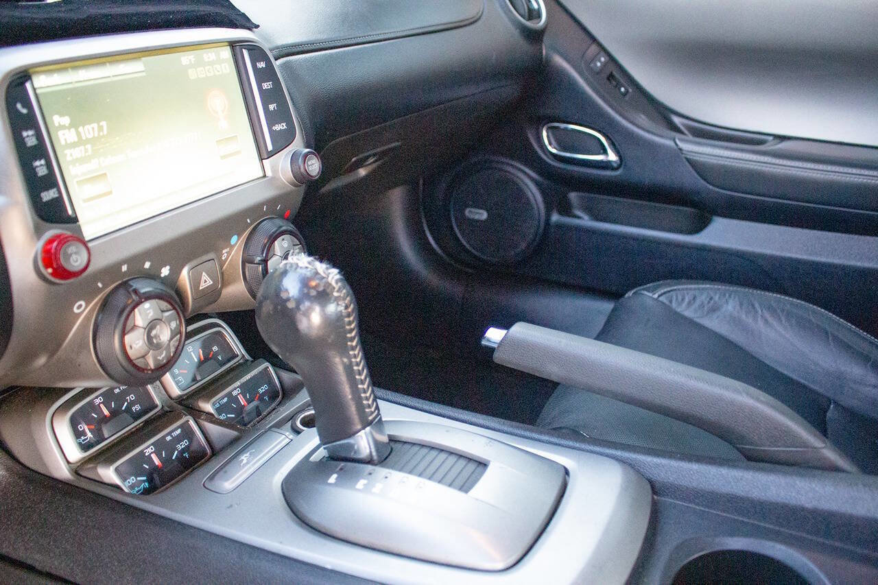 Used 2013 Chevrolet Camaro SS w/ RS Package RWD image 21