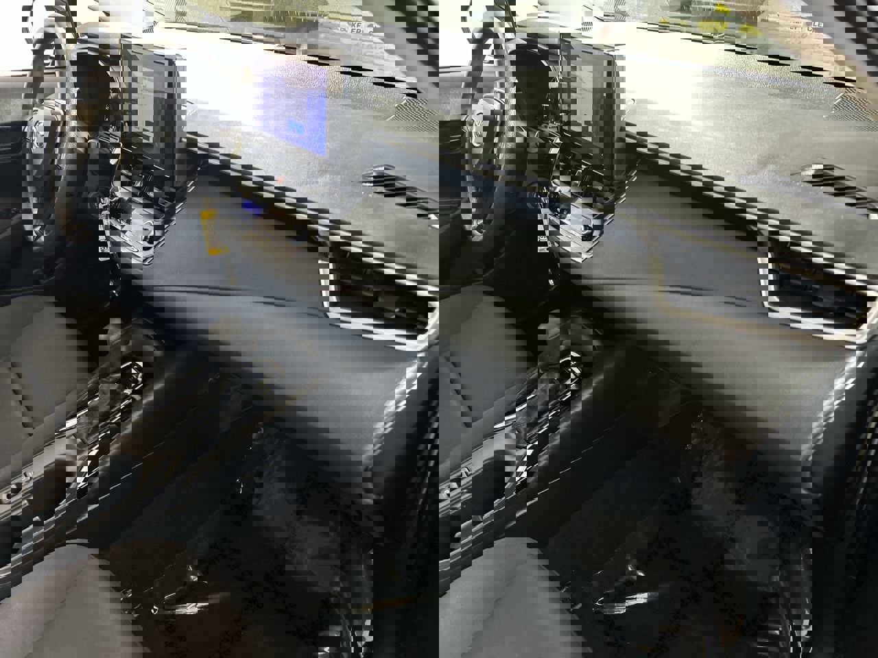 Used 2024 Toyota Corolla LE image 26