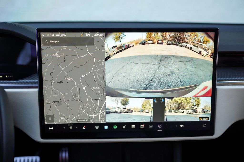 Used 2021 Tesla Model S Plaid image 30