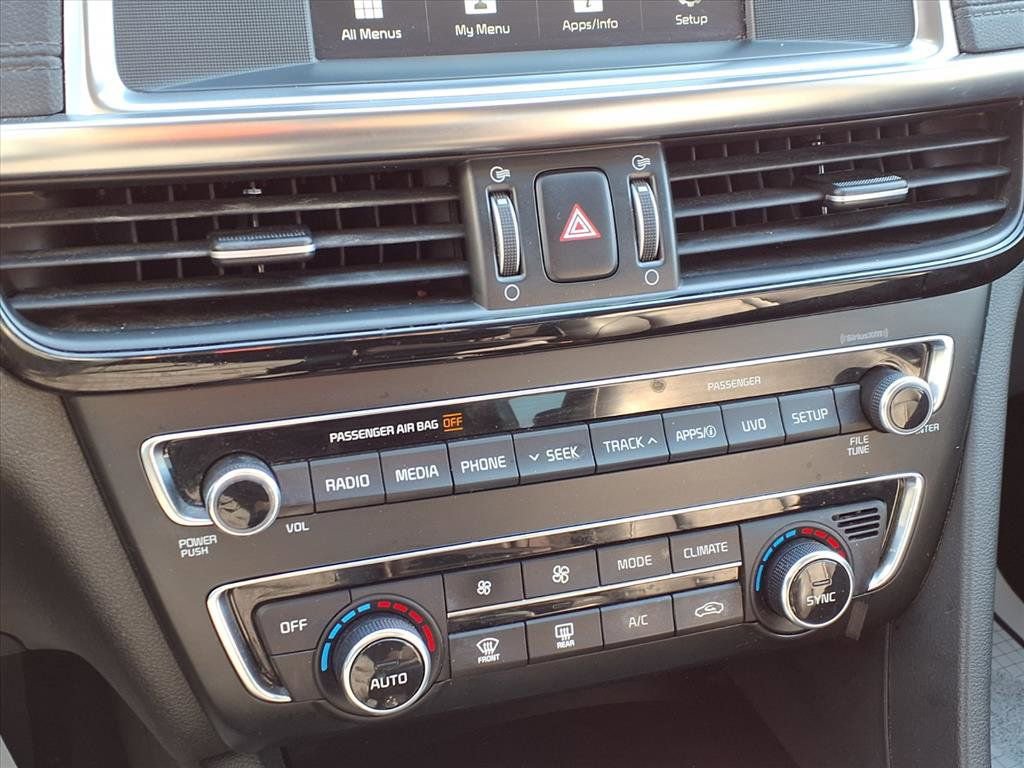 Used 2017 Kia Optima EX image 10