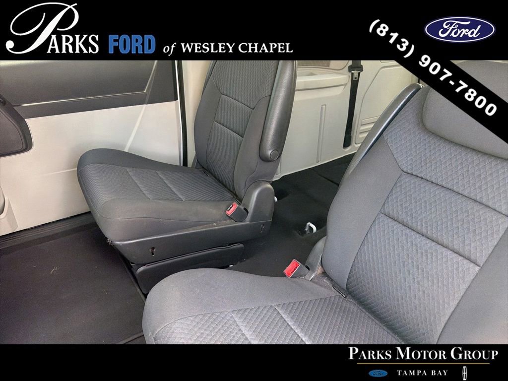Used 2010 Dodge Grand Caravan SXT FWD image 6