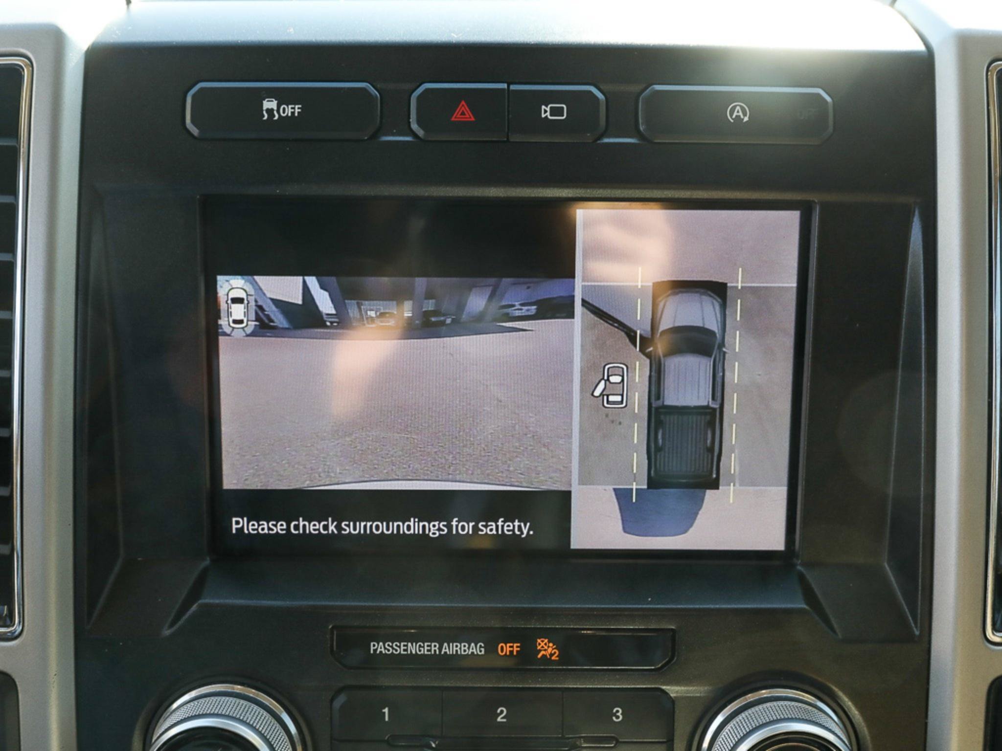 Certified 2020 Ford F150 Lariat w/ Equipment Group 502A Luxury AWD/4WD image 18