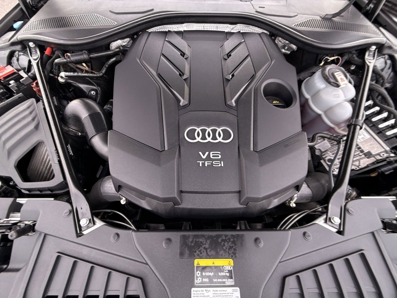 Used 2022 Audi A8 L 3.0T image 28