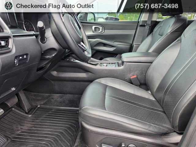 Used 2021 Kia Sorento S w/ Panoramic Sunroof Package FWD image 18