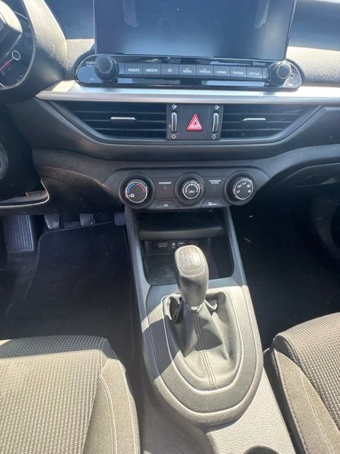 Used 2021 Kia Forte Sedan FWD image 7