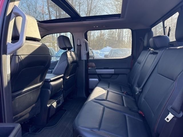 Used 2024 Ford F250 Lariat w/ FX4 Off-Road Package image 3