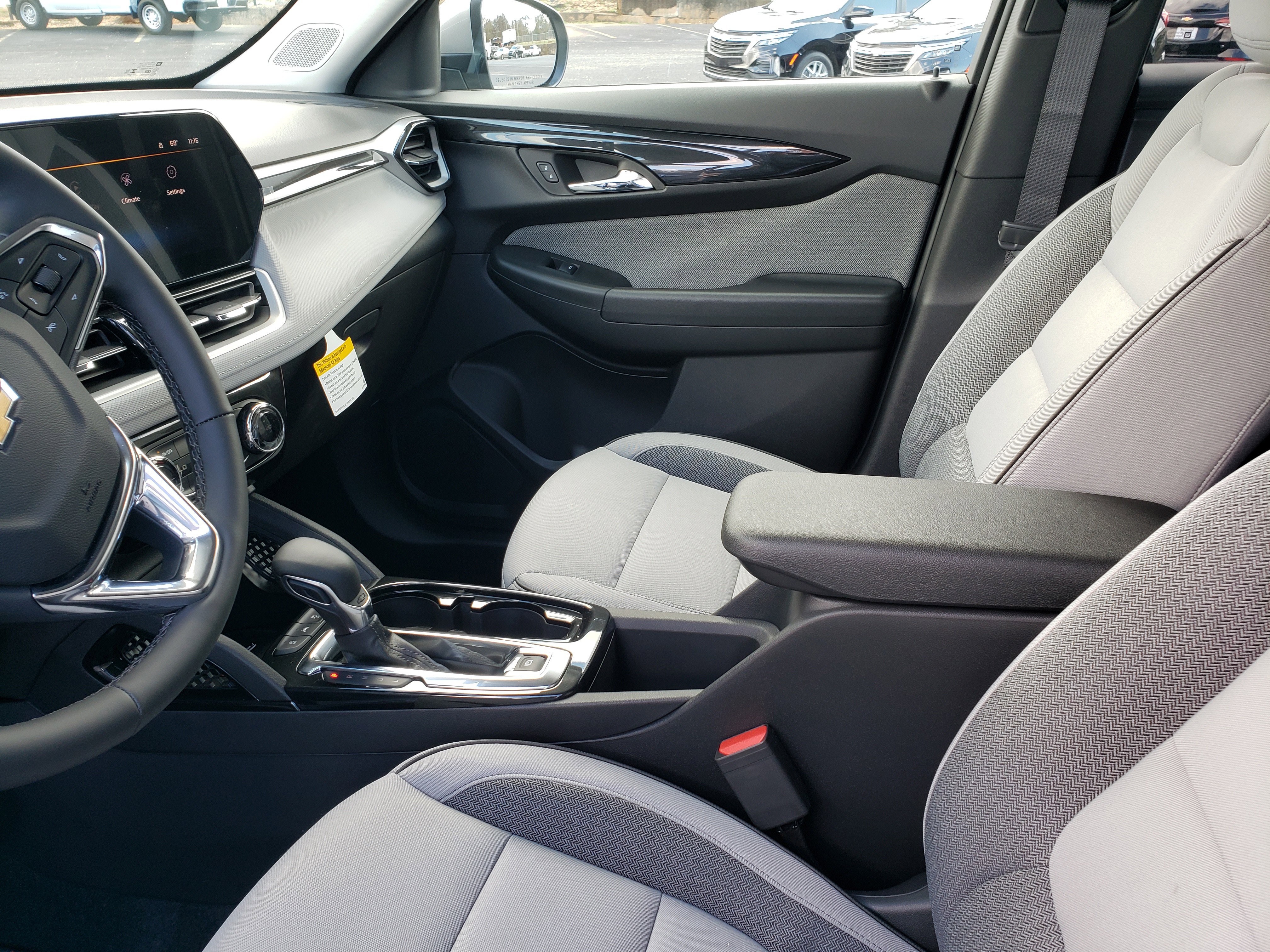 New 2026 Chevrolet TrailBlazer LT w/ Convenience Package image 30