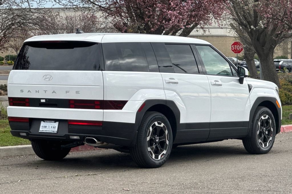 New 2026 Hyundai Santa Fe SE image 4