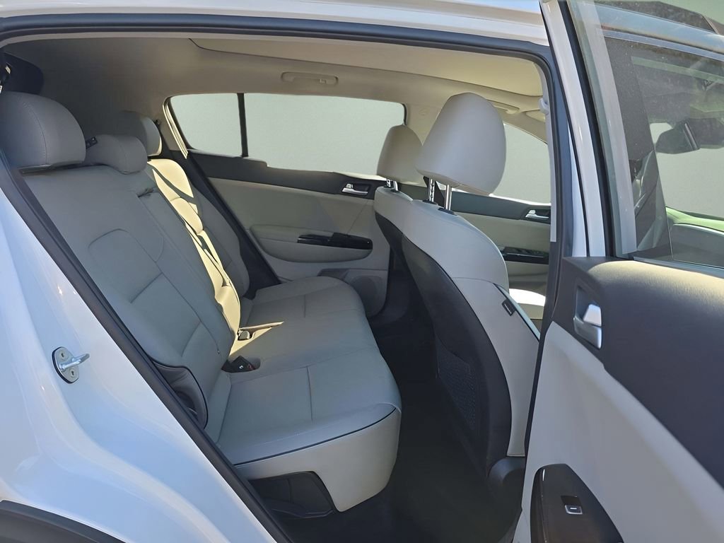 Used 2020 Kia Sportage EX w/ EX Technology Package AWD/4WD image 14