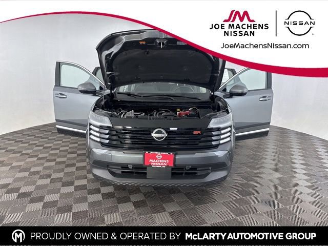 Certified 2025 Nissan Kicks SR image 11