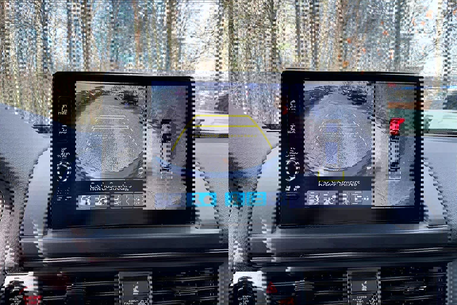 Used 2025 Honda Pilot TrailSport image 28