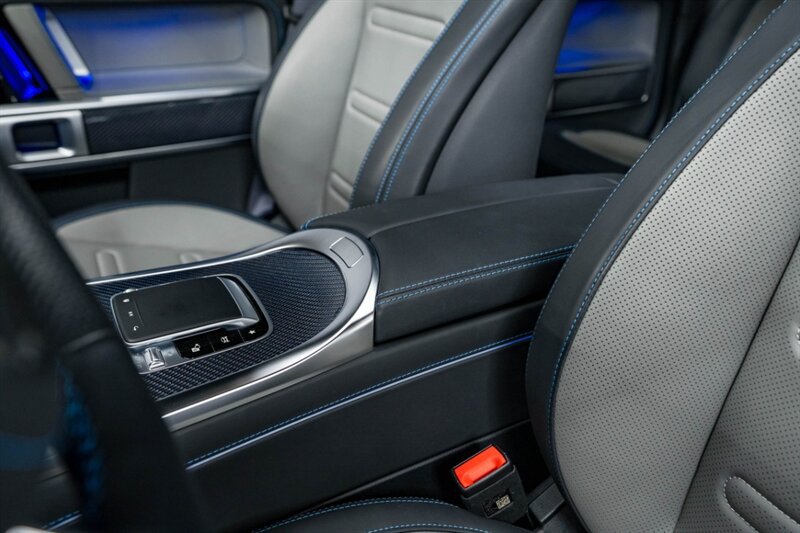Used 2025 Mercedes-Benz G 580 w/ EQ Technology image 37