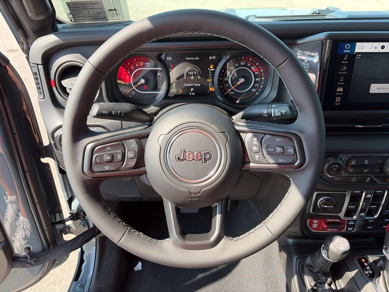 New 2026 Jeep Gladiator Rubicon w/ Steel Power Dome Hood Package AWD/4WD image 23
