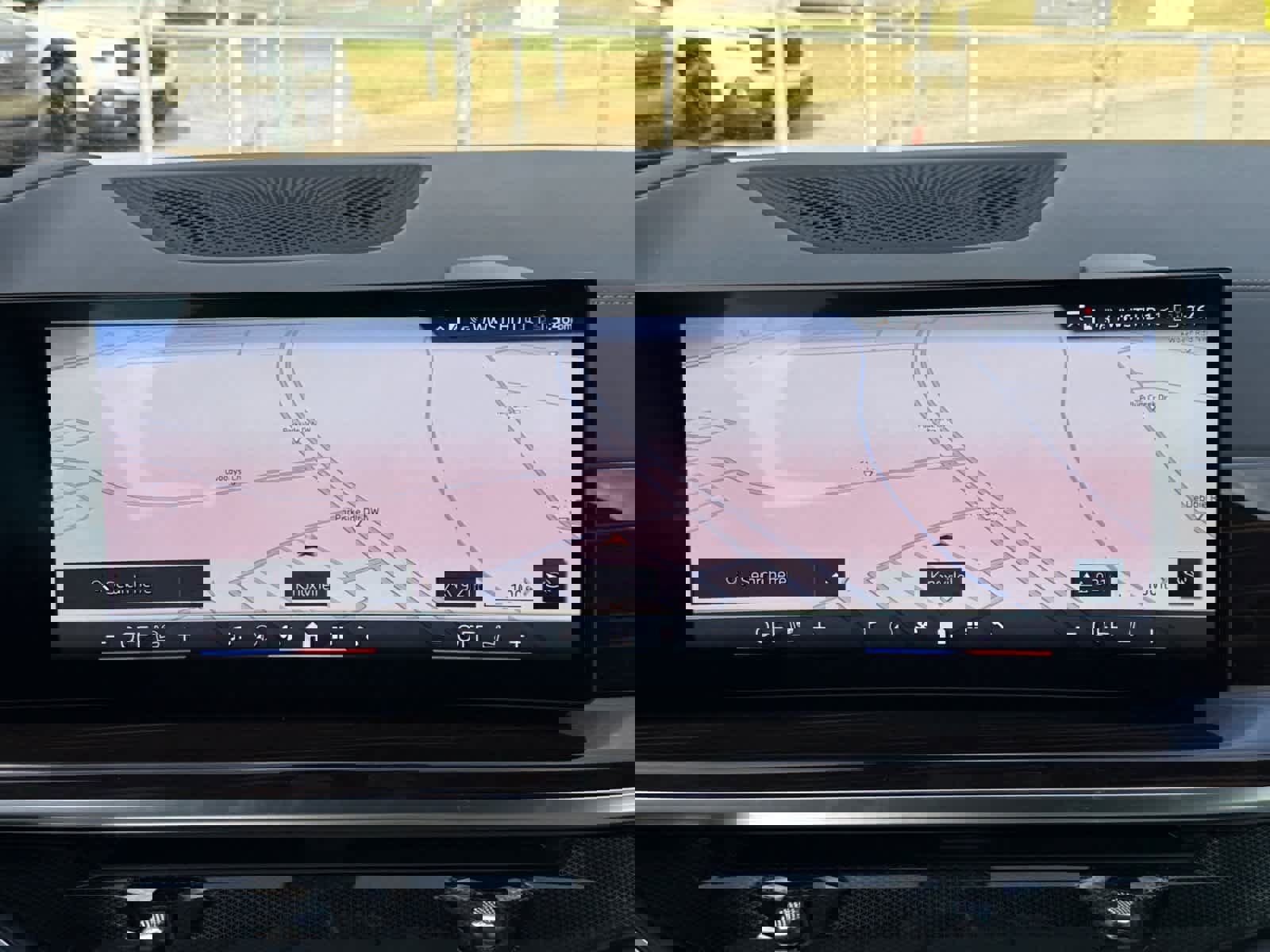 New 2026 BMW X5 xDrive50e w/ M Sport Package image 29