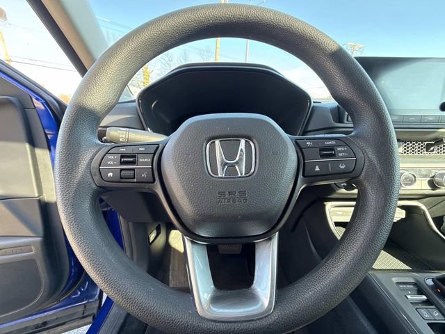 Used 2023 Honda CR-V EX image 30