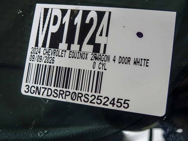 Used 2024 Chevrolet Equinox EV RS FWD image 35