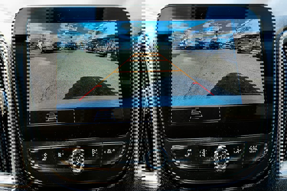 Used 2024 Chevrolet Malibu LT w/ Sport Edition image 30