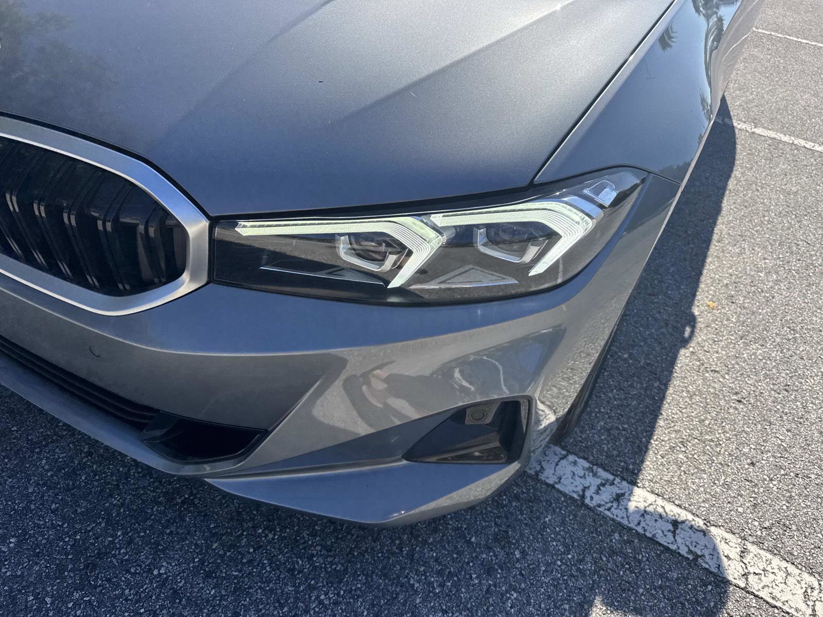 Certified 2025 BMW 330i Sedan w/ Premium Package image 10