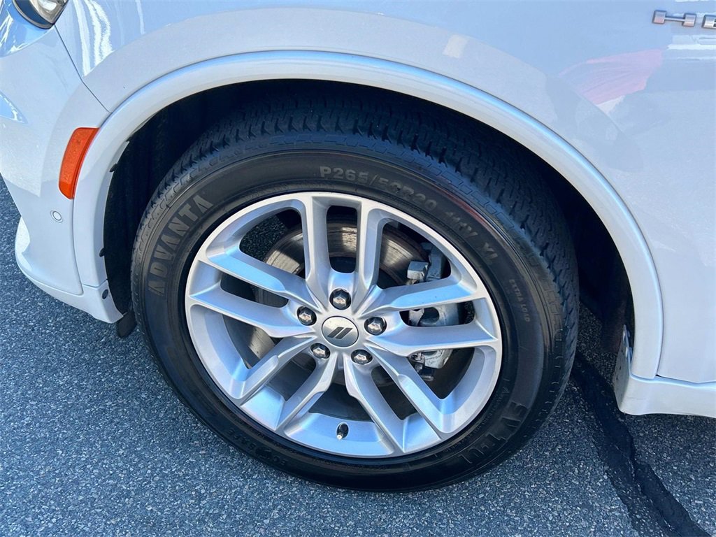 Used 2023 Dodge Durango R/T image 9