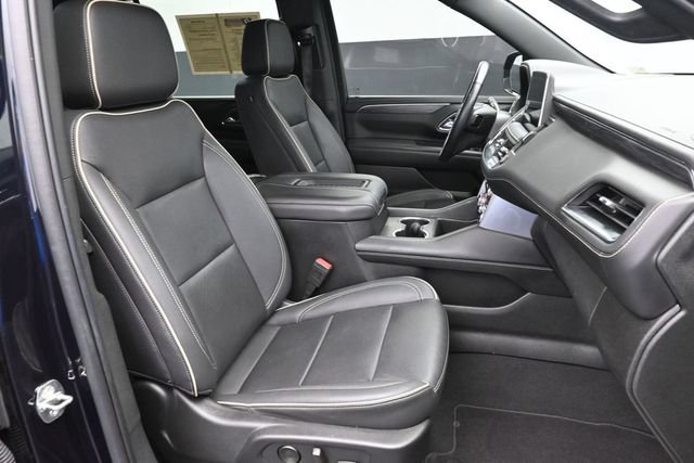 Used 2022 GMC Yukon XL SLT w/ SLT Premium Package AWD/4WD image 34