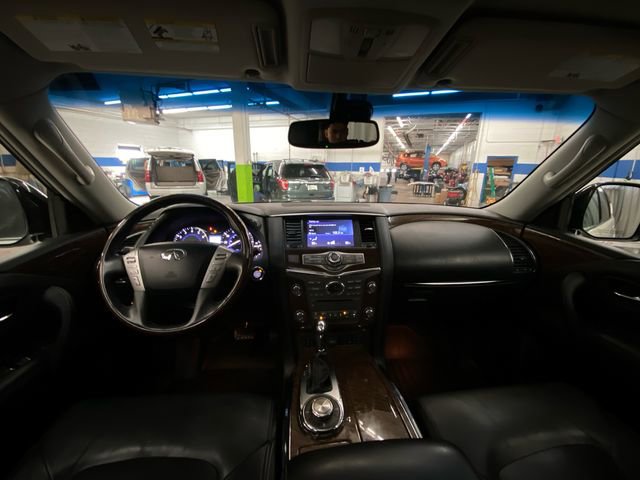 Used 2016 INFINITI QX80 4WD w/ Driver's Assistance Package image 26