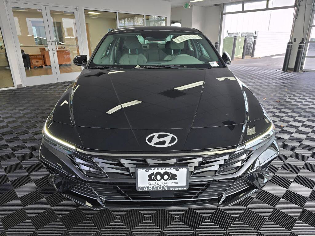 New 2026 Hyundai Elantra SEL Sport image 10