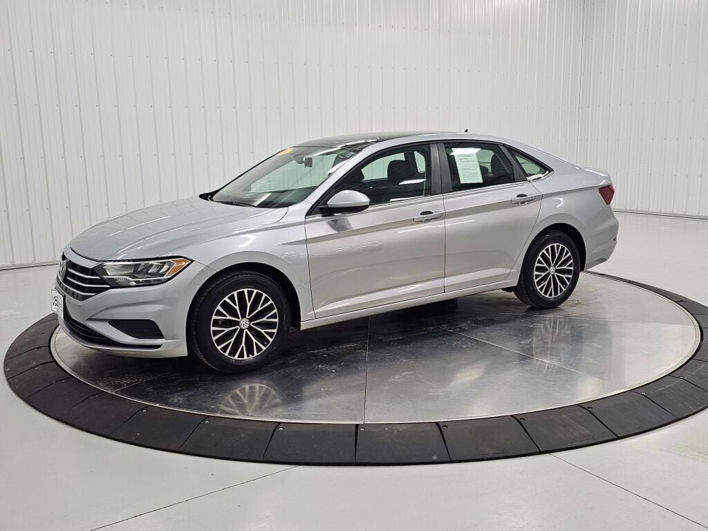 Used 2019 Volkswagen Jetta SE w/ Cold Weather Package FWD video 1