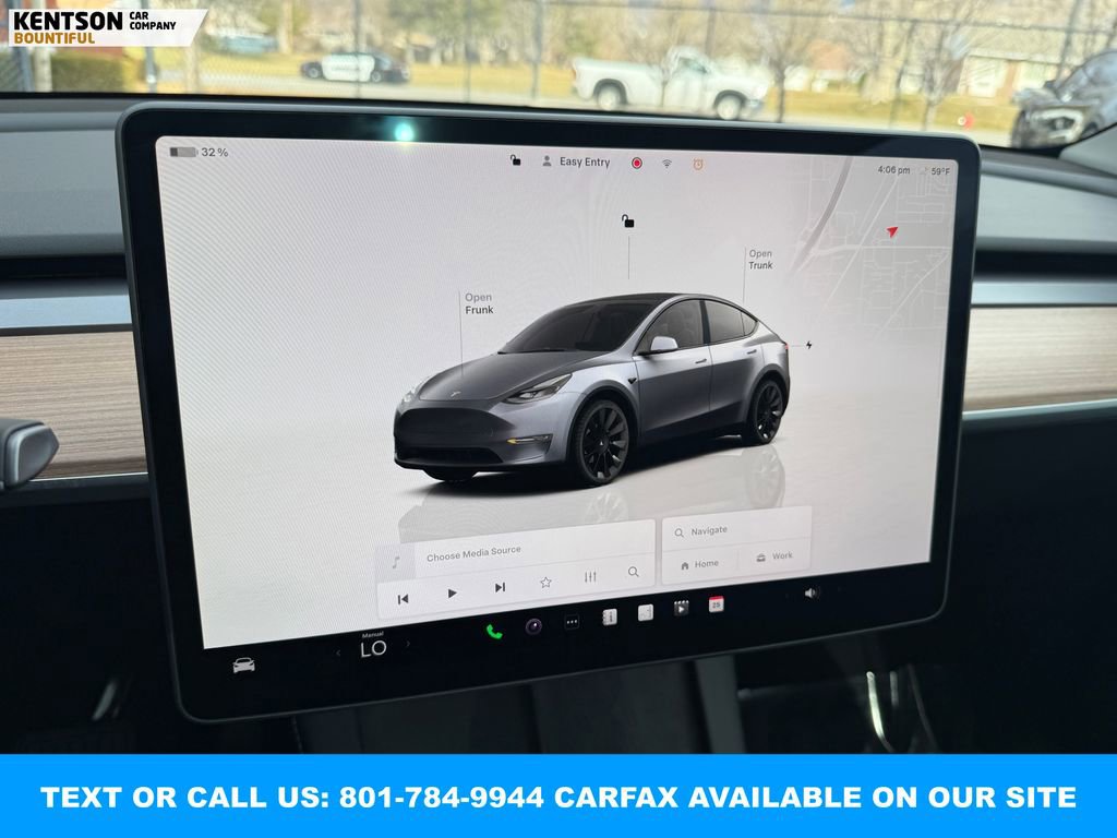 Used 2025 Tesla Model Y Long Range image 23