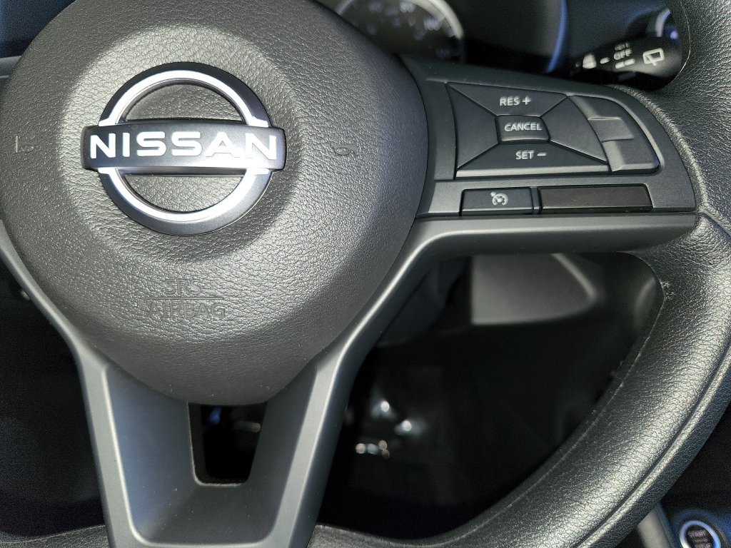 Used 2025 Nissan Kicks Play S FWD image 25