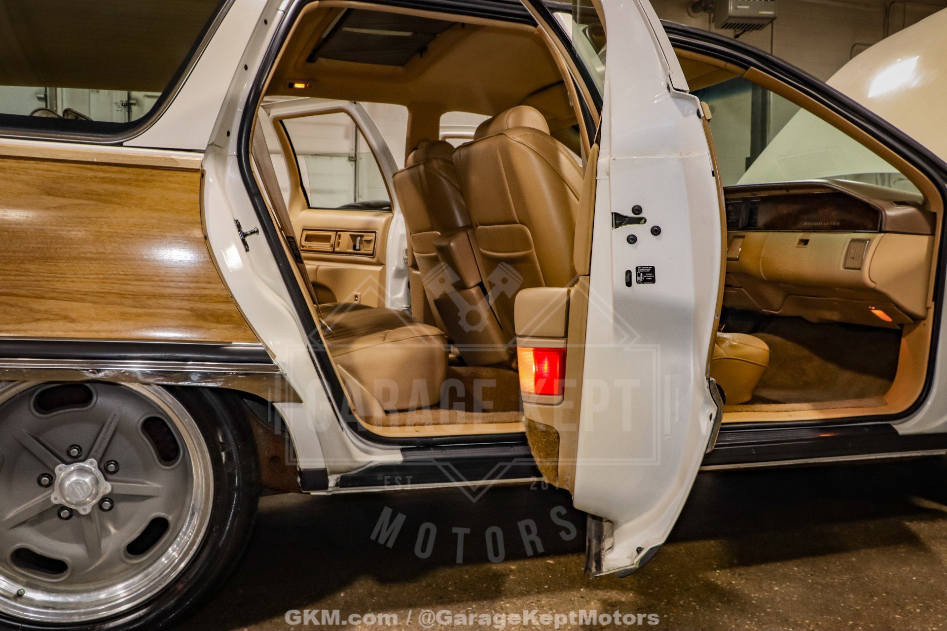 Used 1992 Buick Roadmaster Estate image 69