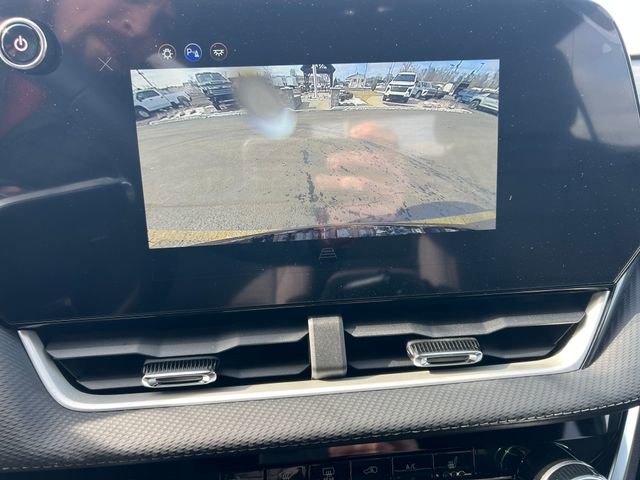 New 2026 Chevrolet Equinox LT w/ LPO, Floor Liner Package image 19