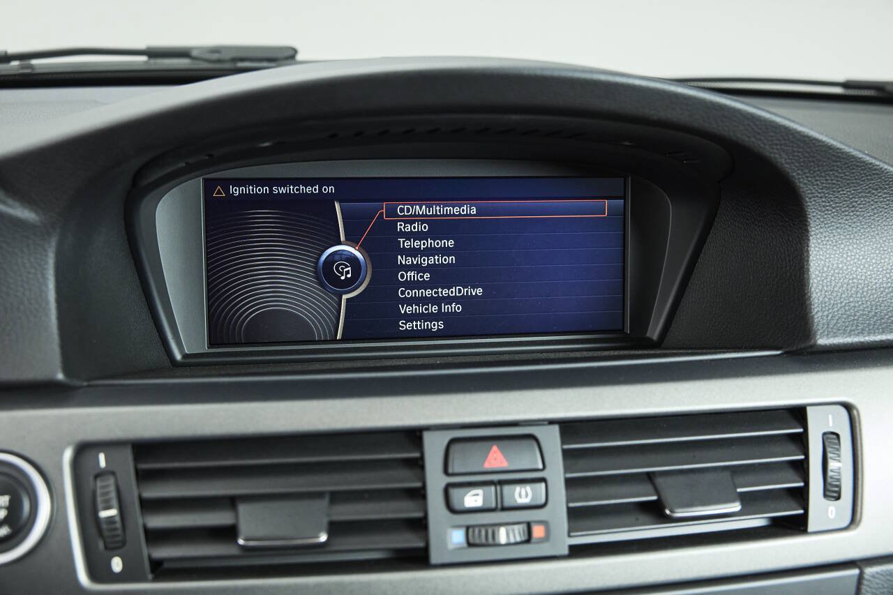 Used 2013 BMW M3 Coupe RWD image 64