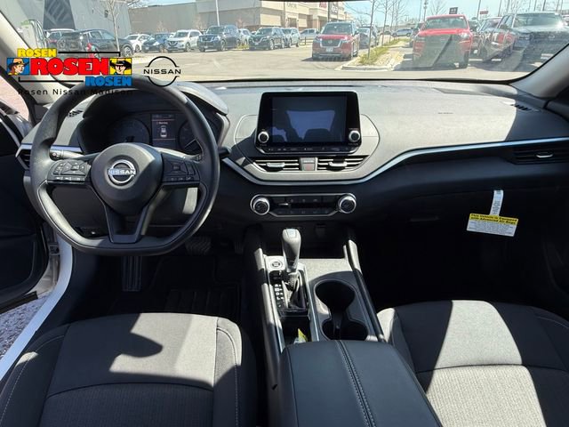 Certified 2025 Nissan Altima 2.5 S FWD image 25