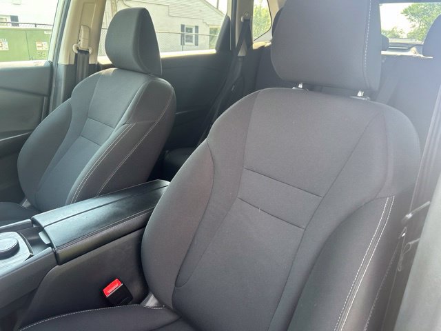 Used 2024 Nissan Rogue S AWD/4WD image 8