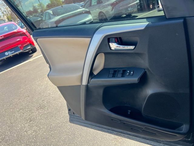 Used 2017 Toyota RAV4 XLE w/ All Weather Liner Package AWD/4WD image 15