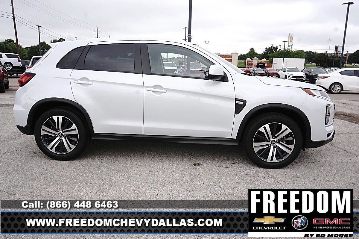 Used 2025 Mitsubishi Outlander Sport AWD image 40