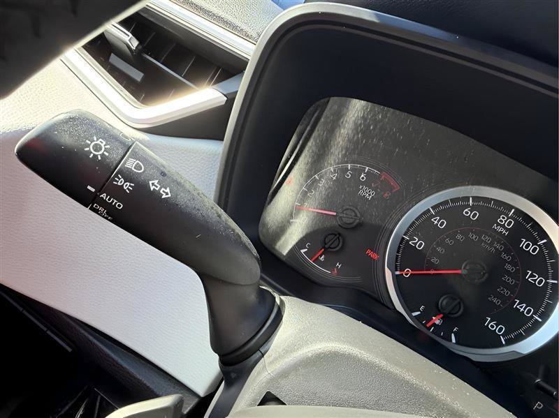 Used 2020 Toyota Corolla SE FWD image 39