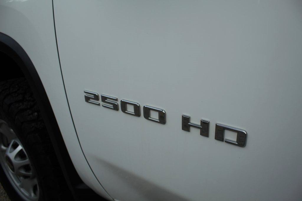 Used 2023 Chevrolet Silverado 2500 W/T w/ WT Convenience Package AWD/4WD image 11