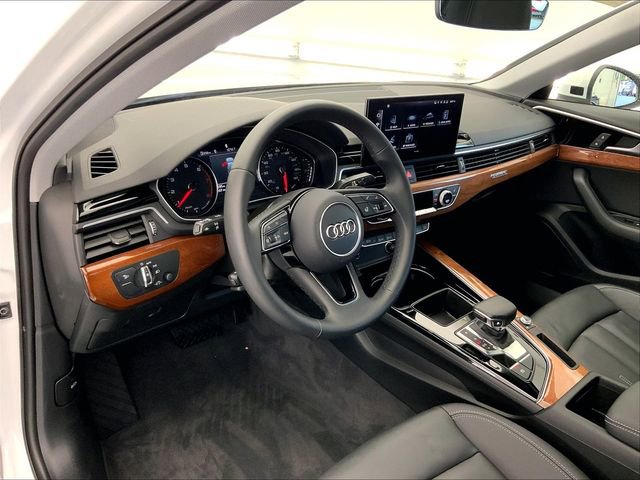Used 2023 Audi A4 2.0T Premium w/ Convenience Package image 4