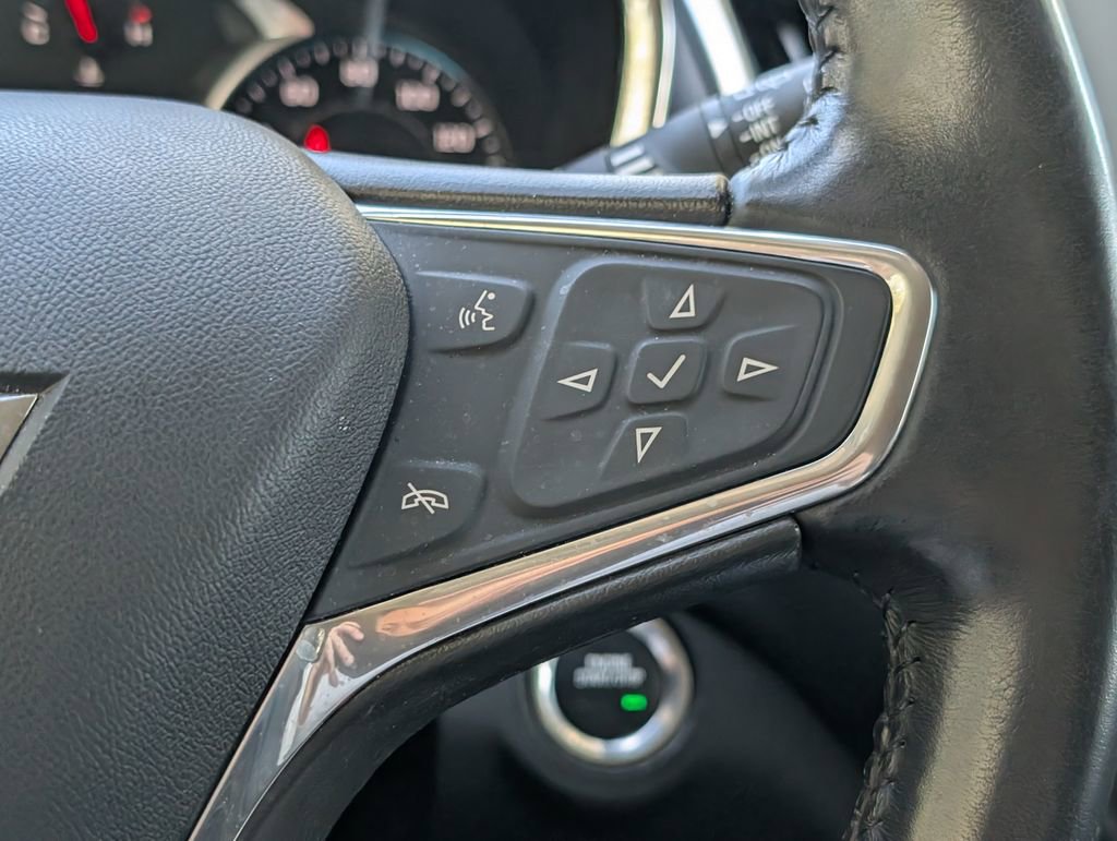 Used 2020 Chevrolet Equinox LT image 25