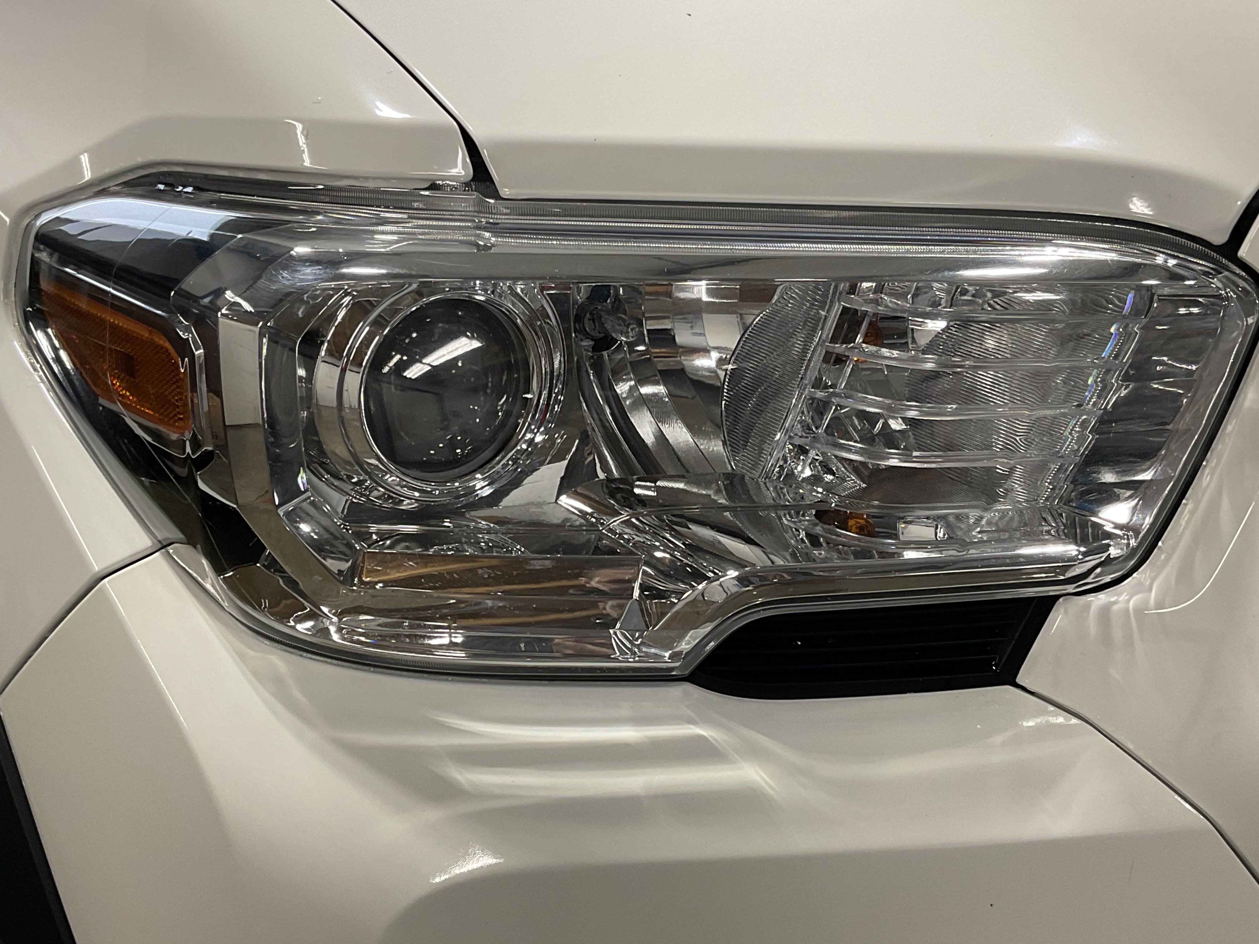 Used 2023 Toyota Tacoma 4x4 Double Cab w/ Trail Edition image 12
