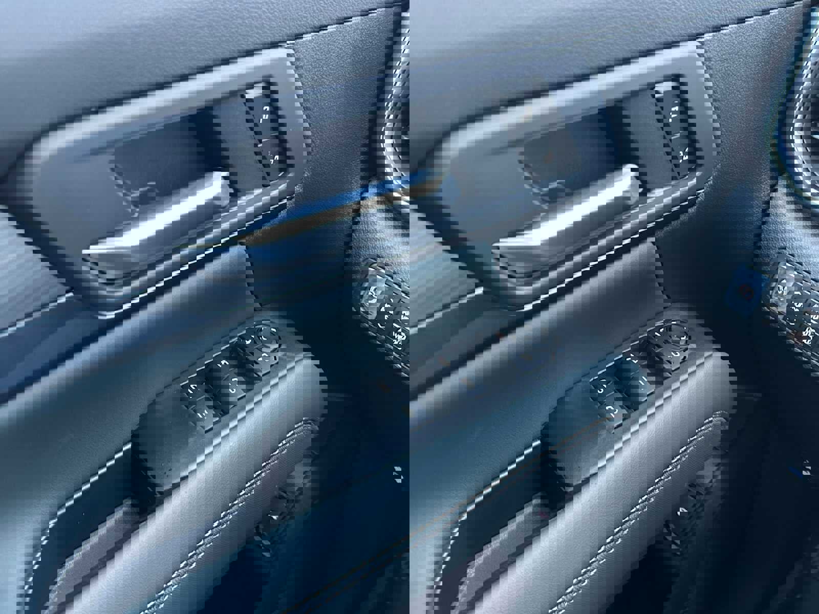 New 2026 GMC Terrain AT4 w/ Technology Package II image 31