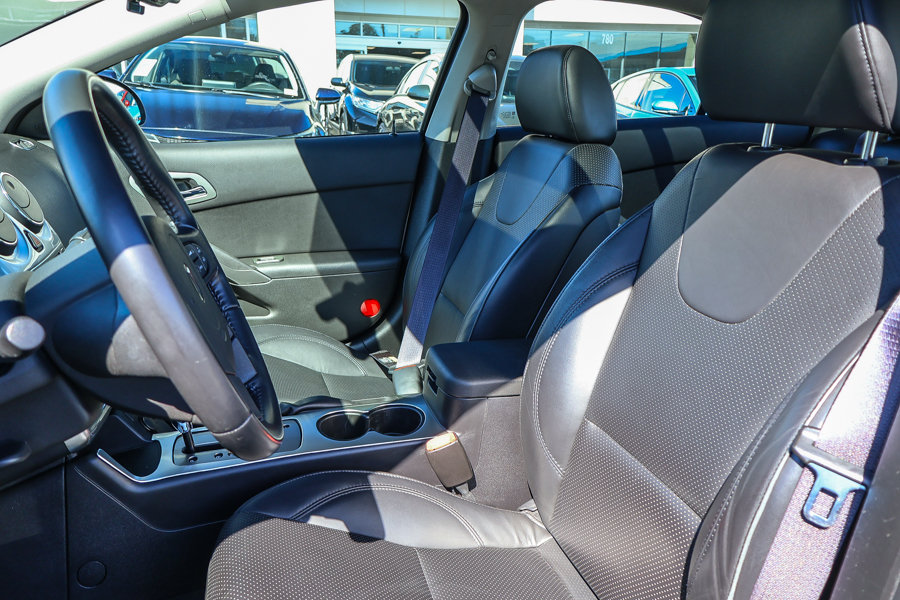Used 2005 Pontiac G6 GT w/ Premium Value Package FWD image 12