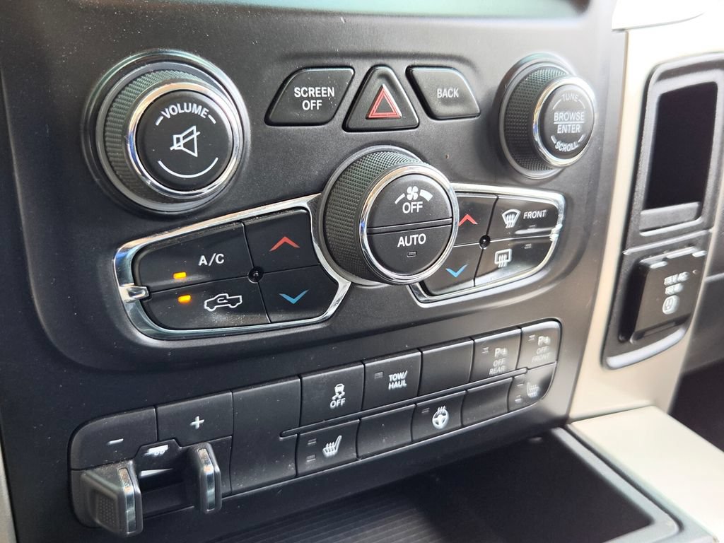 Used 2017 RAM 1500 Big Horn AWD/4WD image 22