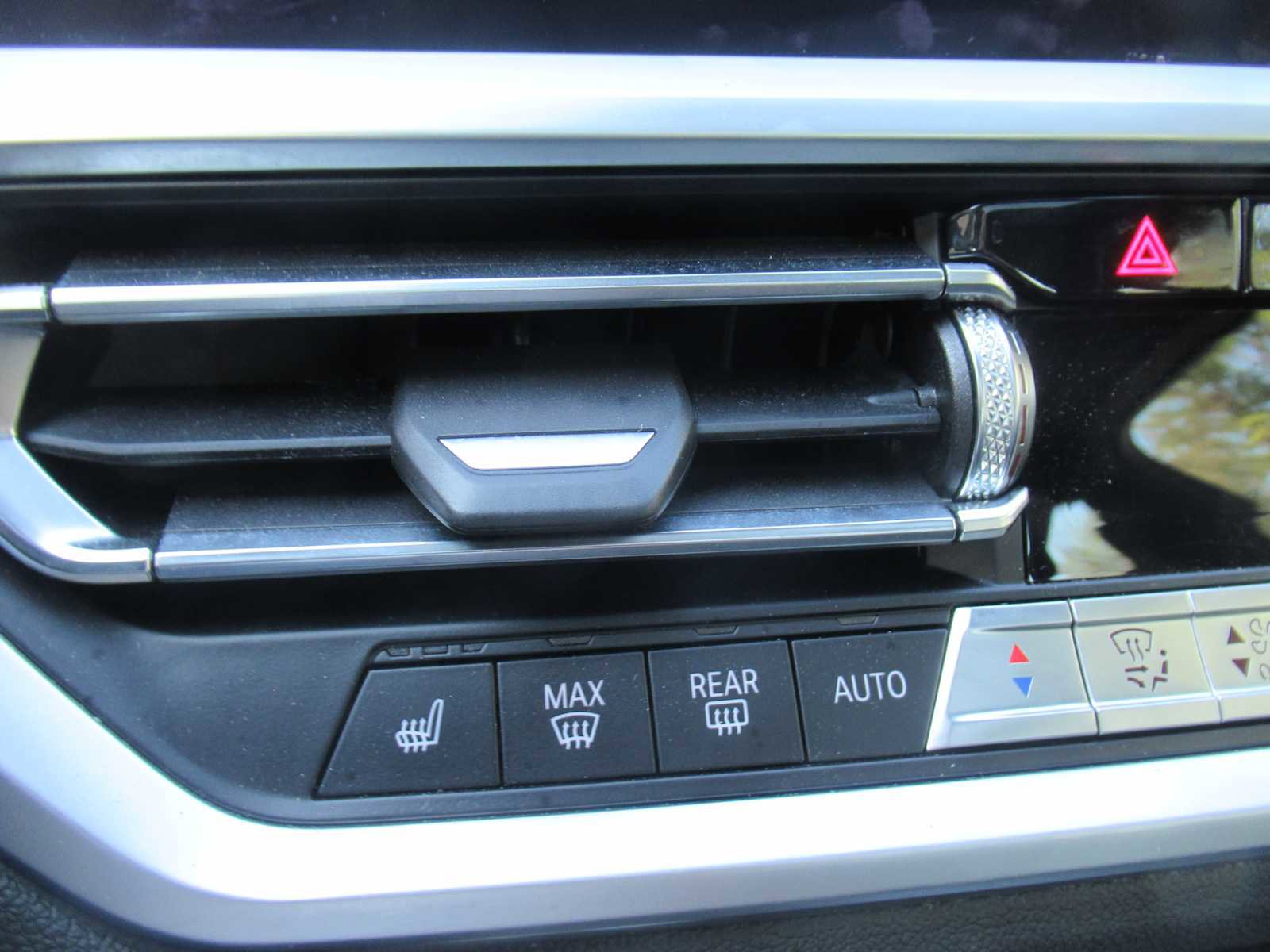 Used 2021 BMW 430i xDrive Coupe w/ Convenience Package image 34