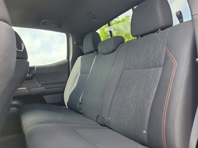 Used 2020 Toyota Tacoma TRD Sport image 20