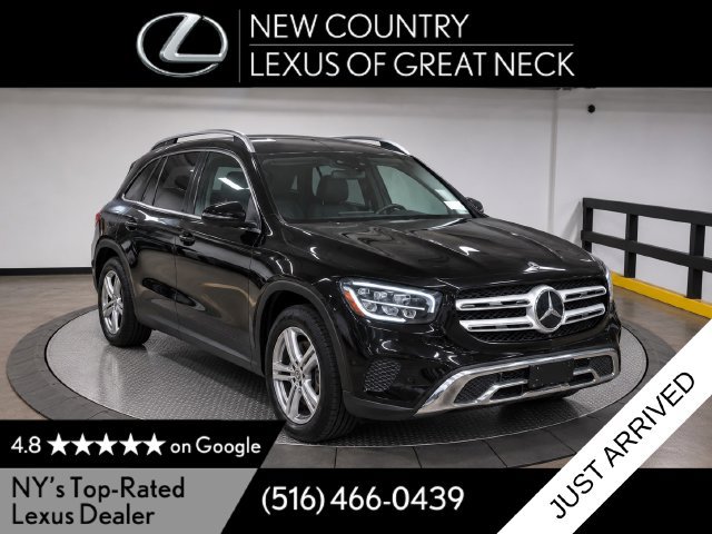 Used 2024 Mercedes-Benz GLC 300 4MATIC image 1